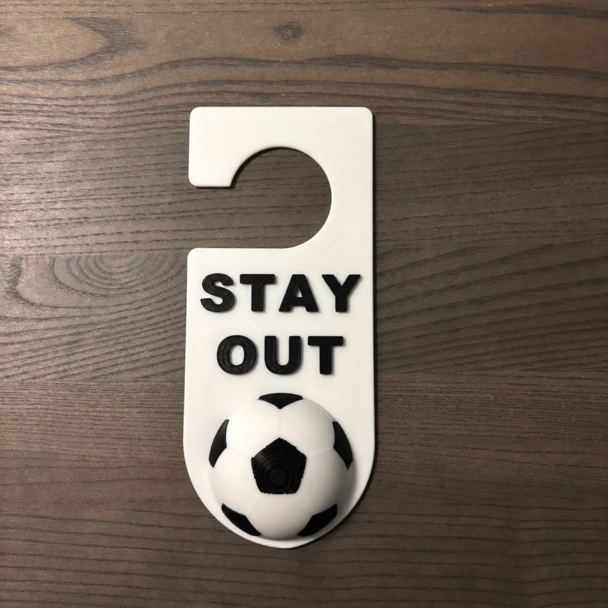 Dørskilt – STAY OUT